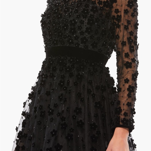 NWT Mac Duggal 67007 Dress - Picture 6 of 9